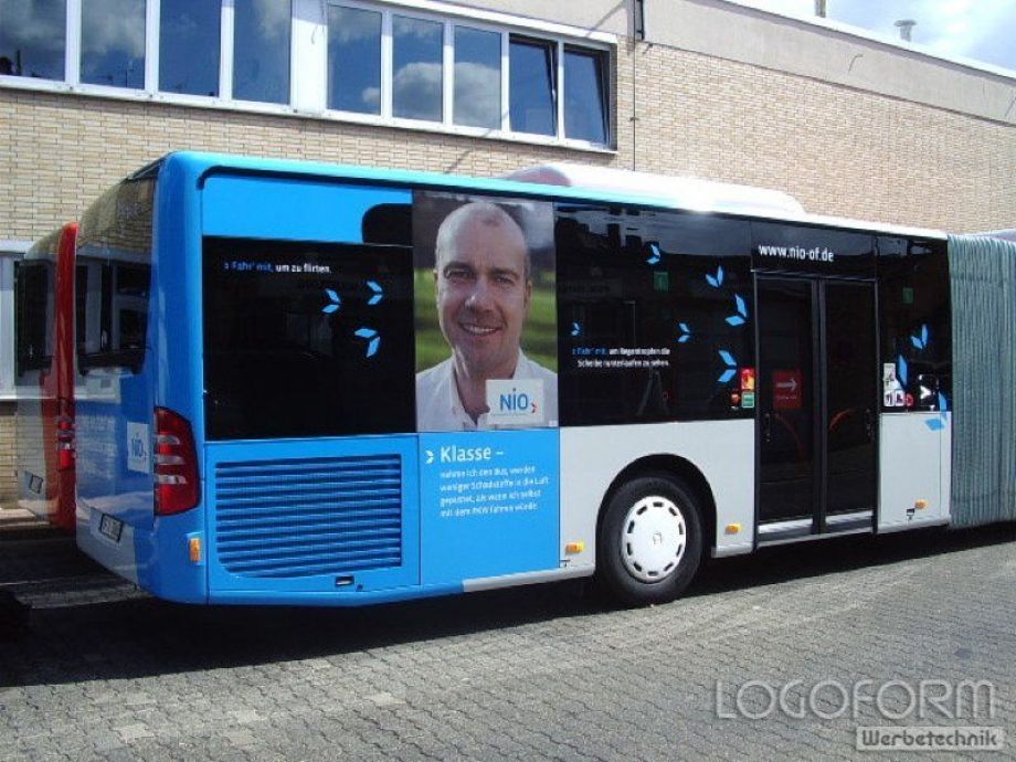 Fahrzeugbeschriftung und Fahrzeugbeklebung in Heusenstamm - Logoform Werbetechnik GmbH