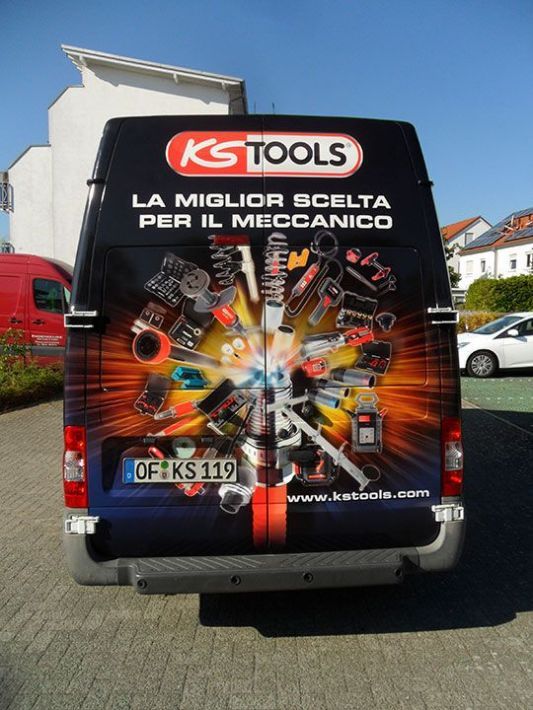 Fahrzeugbeschriftung und Fahrzeugbeklebung in Heusenstamm - Logoform Werbetechnik GmbH