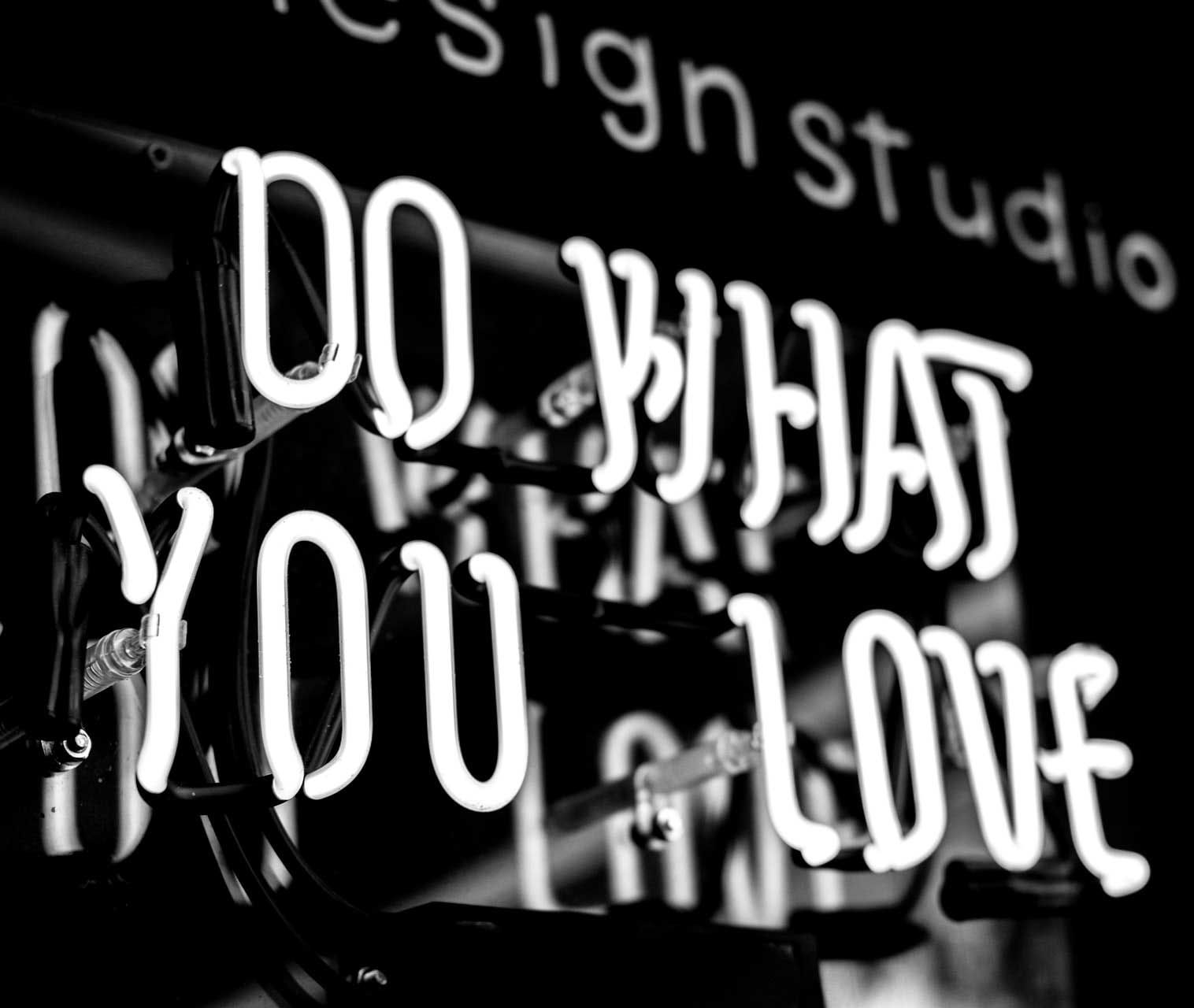 Fahrzeugbeschriftung und Fahrzeugbeklebung in Heusenstamm - Logoform Werbetechnik GmbH