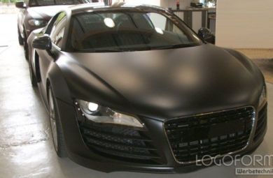 Vollverklebung als komplette Fahrzeugbeklebung - Logoform Werbetechnik GmbH in Heusenstamm